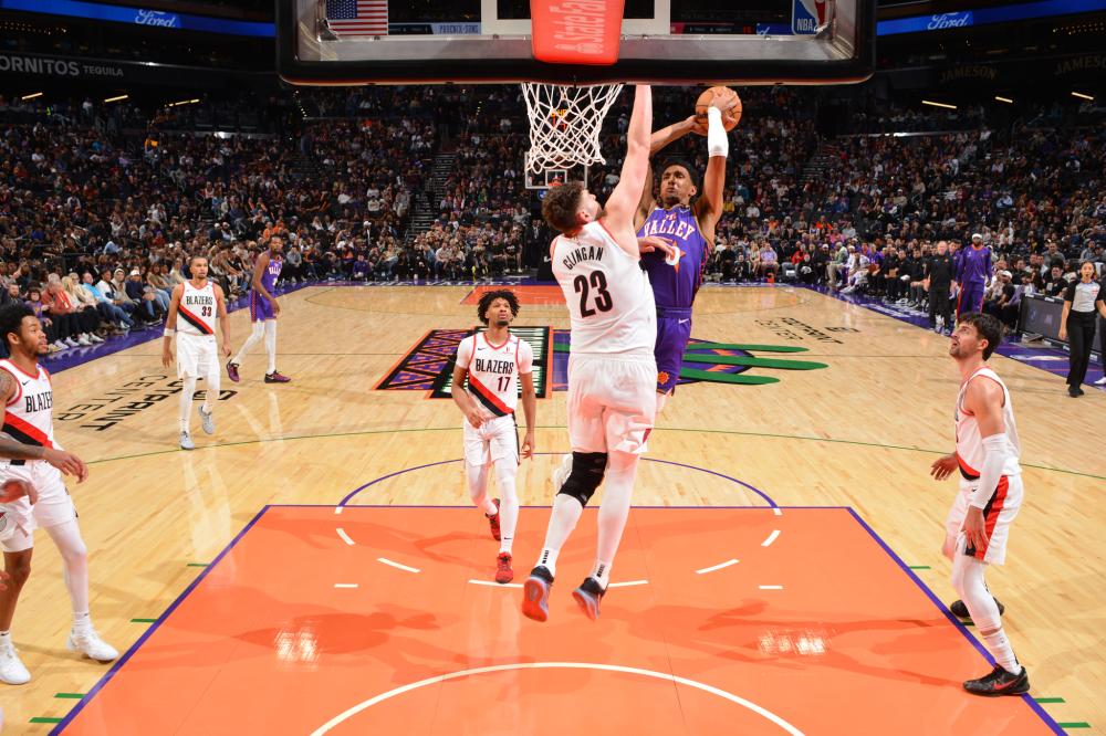 此次续约直 此次续约直