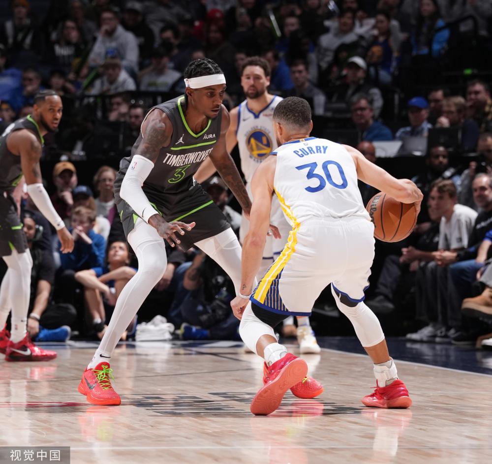 广岛三箭的 广岛三箭的