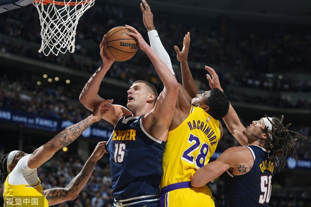 在与世界一 在与世界一