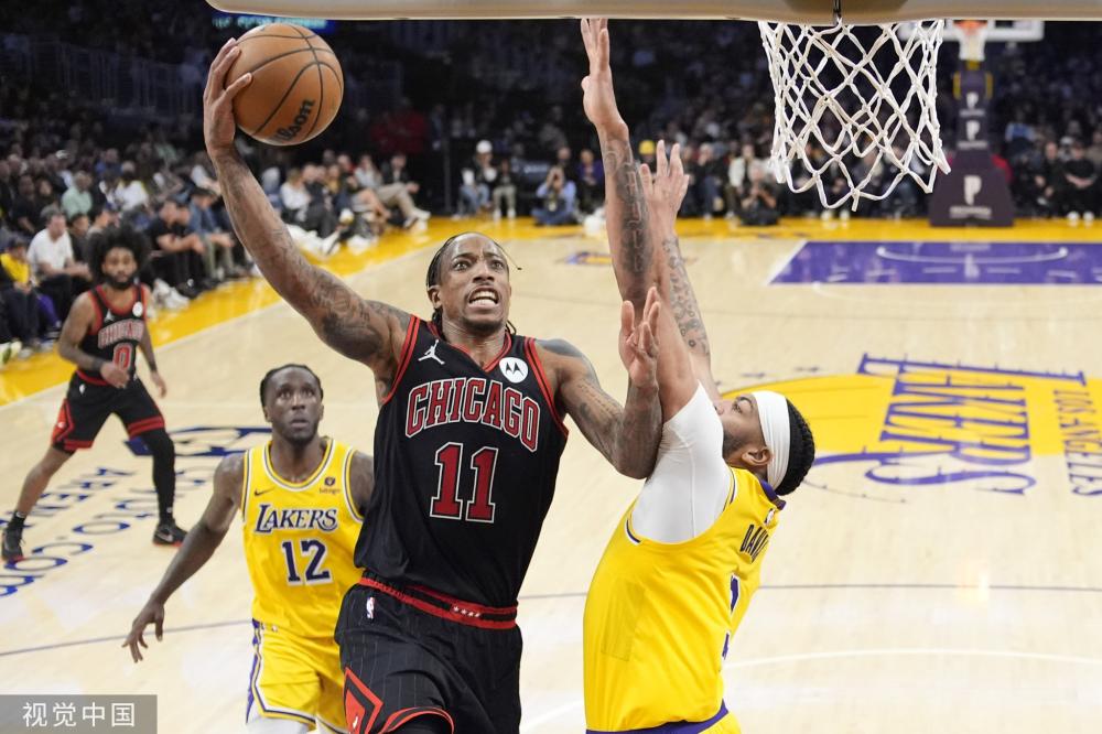 上为球队逐 上为球队逐